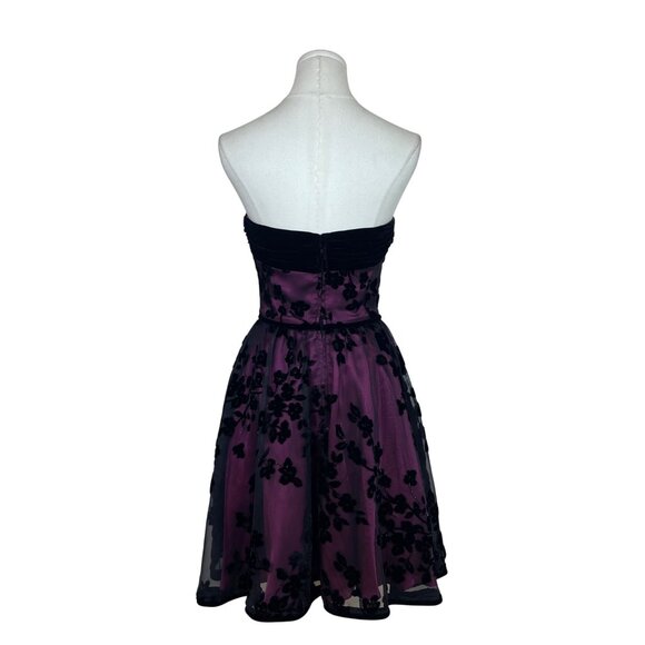 Betsey Johnson Womens Black/Purple Velvet Floral Strapless Evening Dress Size 2 - Picture 3 of 7